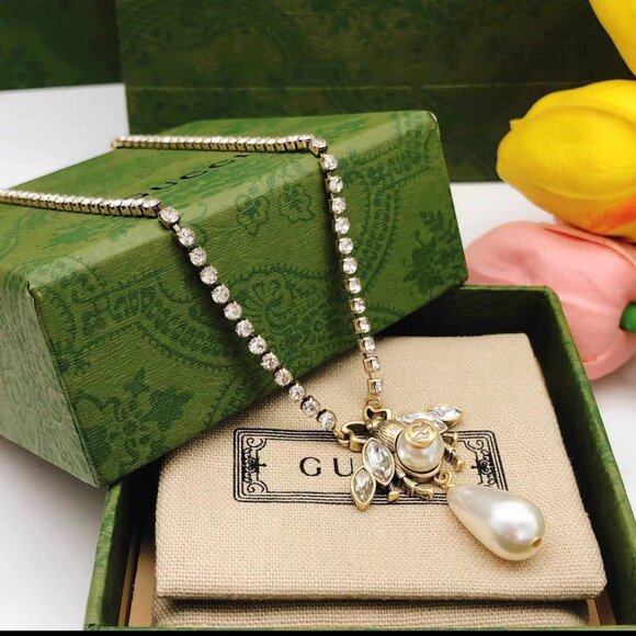Gucci Bee Pearl Necklace‌‌ - Picture 1 of 6